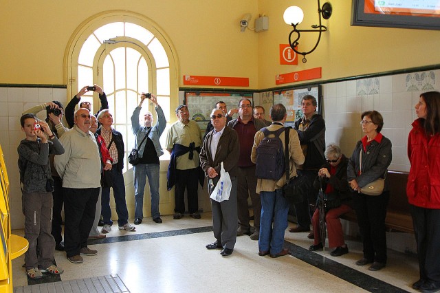 Visita a l'estació de Les Planes i Vallvidrera Superior, acompanyats per Joan Carles Enguix de FGC.