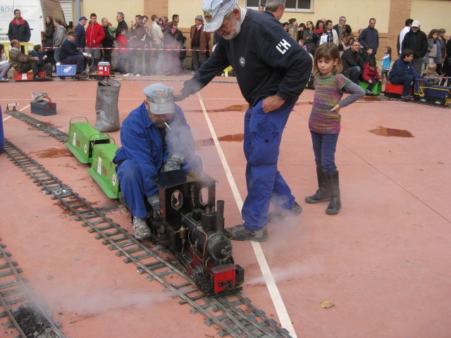 funifira 2012 - Tren tripulat